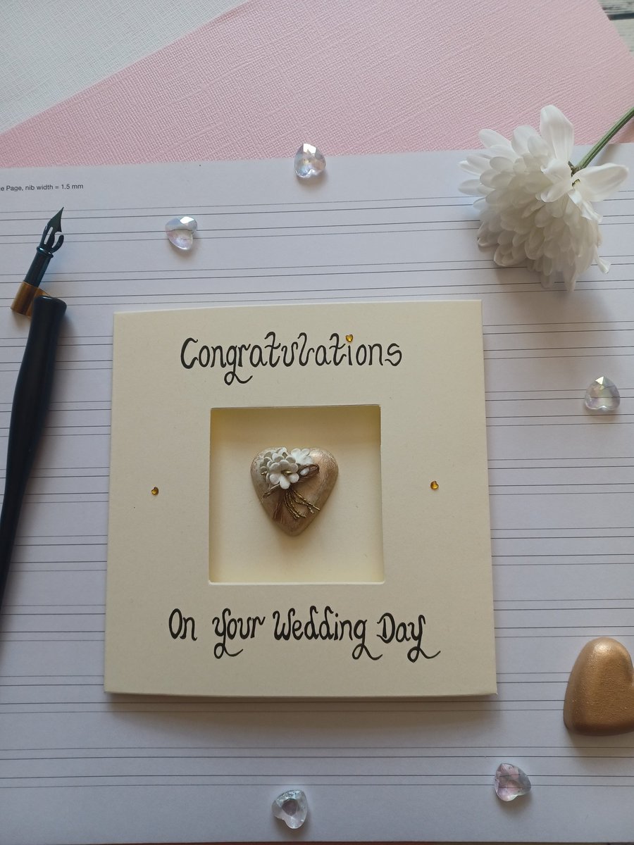 Check out this item in my Etsy shop etsy.com/uk/listing/141… a beautiful wedding keepsake card for the happy couple #Earlybiz #MHHSBD