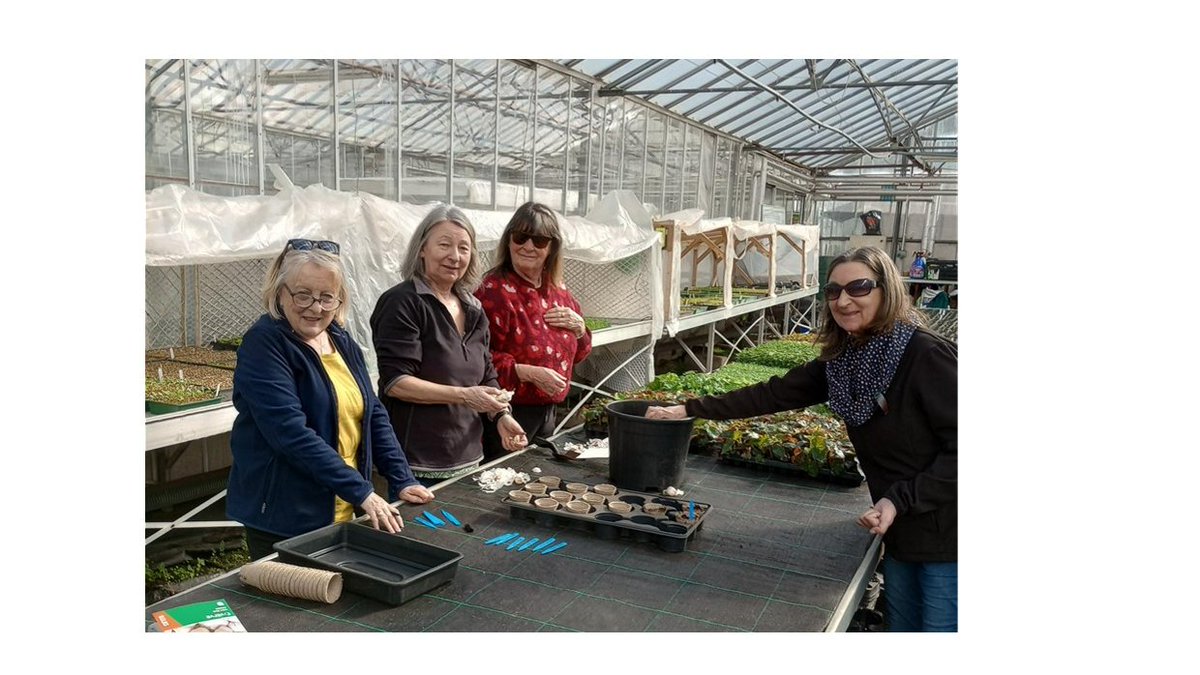 Big SHOUT OUT to @AdminParklea volunteers for assisting @ICFNetwork with Potato Kits for our Launch Week w.c.3.4.23, and sowing garlic to share with local nurseries and groups across Inverclyde, #caringissharing. Have a great week and enjoy the sunshine