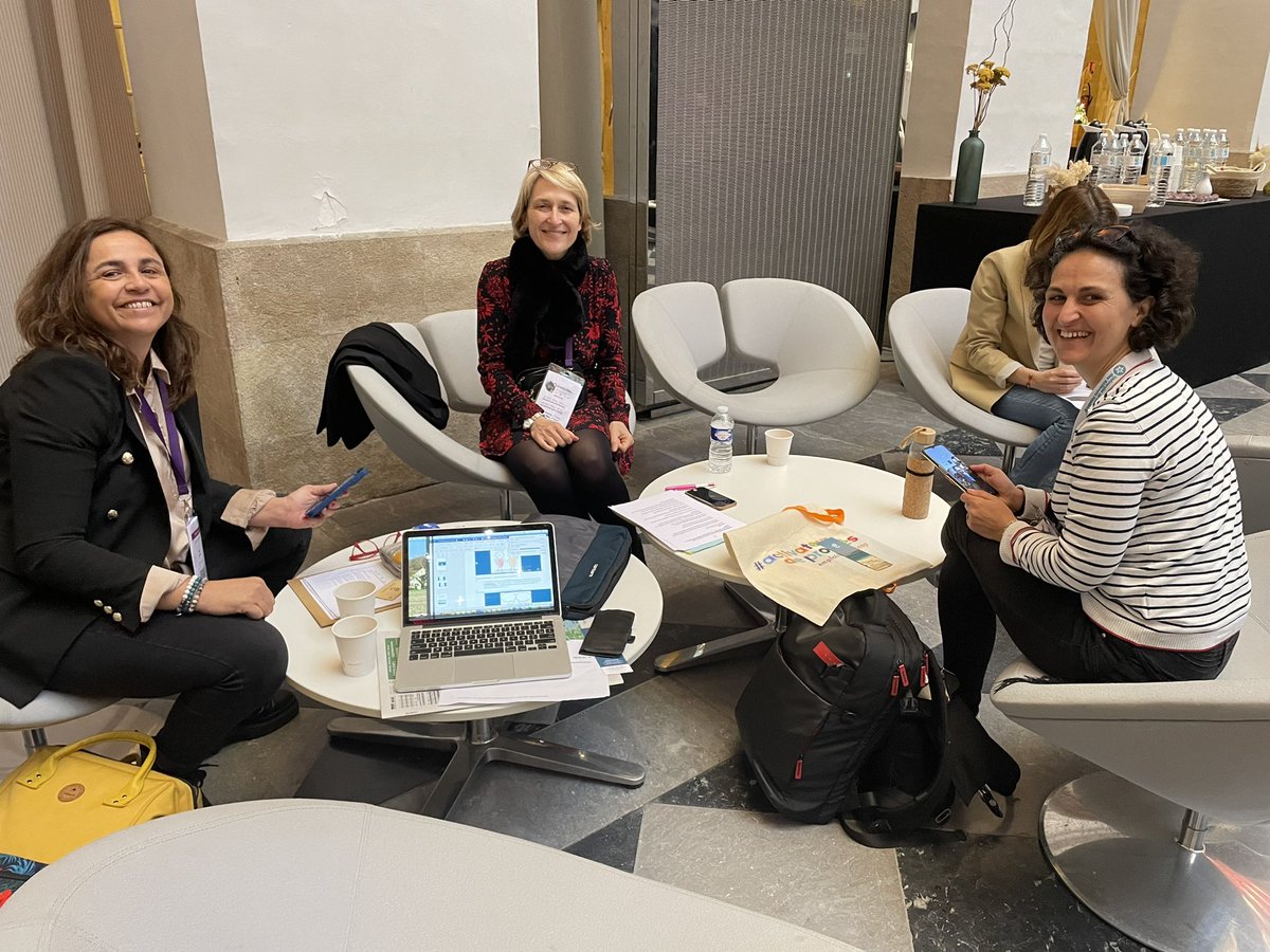 Coulissés #URRH2023 <a href="/Agefiph_/">Agefiph</a> , préparation conférence avec <a href="/IsaHennebelle/">Isabelle Hennebelle</a> et Talk avec Émilie Guibert #bordeaux