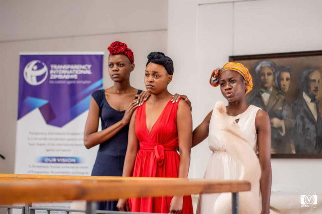 Happy World Theatre Day. <a href="/JNdubiwa/">Aunty Cakes</a> <a href="/mainey_mudau/">VendaPride</a> 
#Theatre #actress