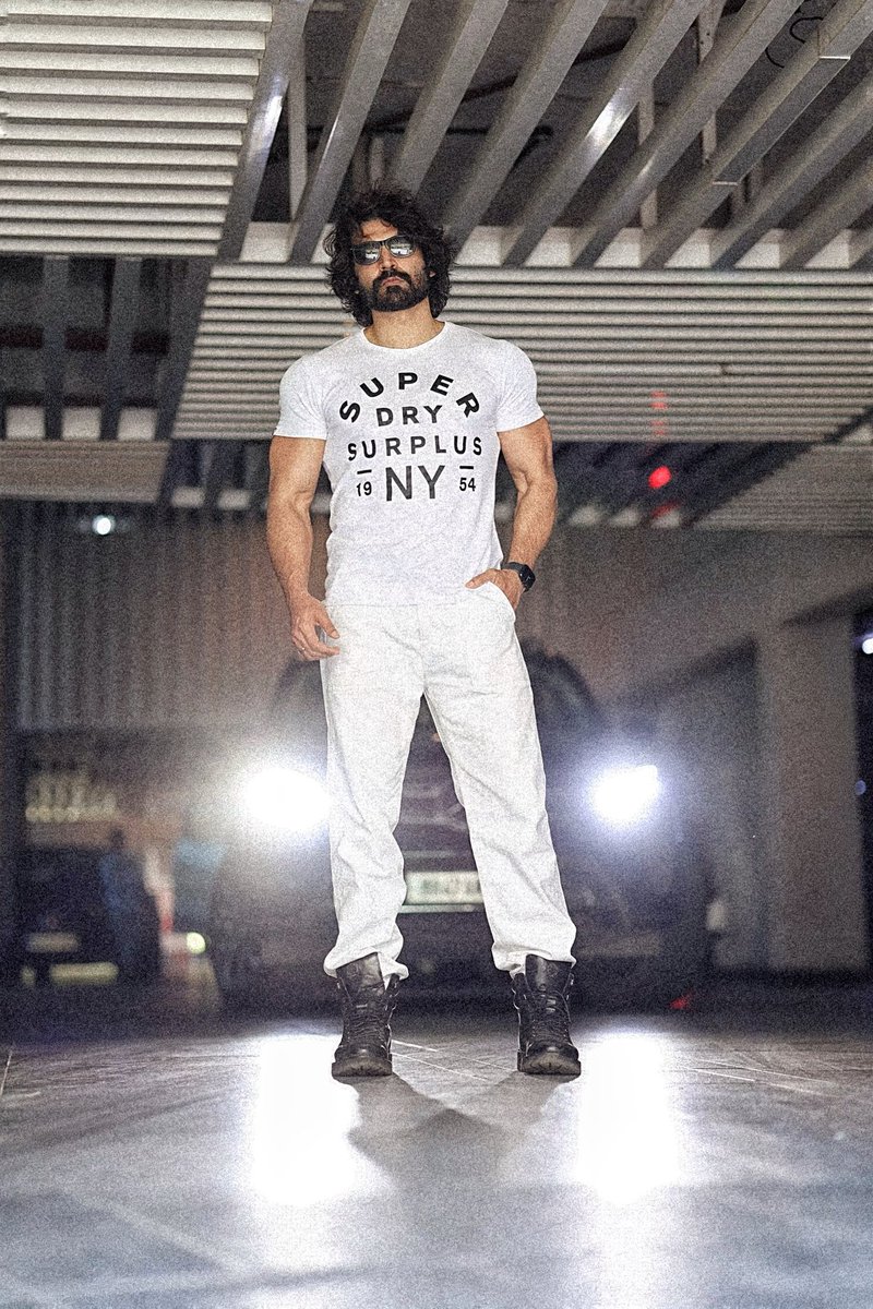 gurruchoudhary's tweet image. Highway to hell 🎵 
.
#gurmeetchoudhary #mondaymotivation