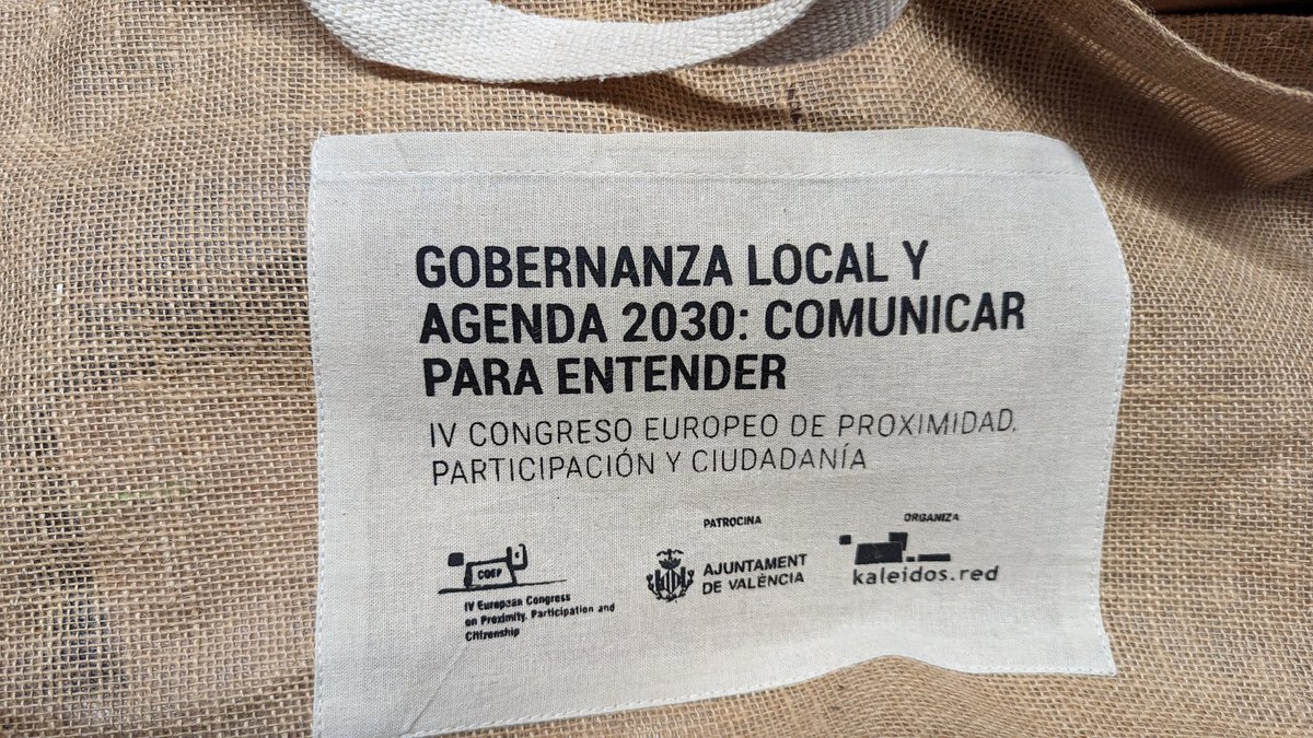 enreda's tweet photo. Esta semana estamos en #Valencia en el #COEPCongress #jornadakaleidos de @kaleidosred 3 días para compartir experiencias sobre #Gobernanza #participacionciudadana y #Comunicación en la construcción de la #Agenda2030 #AgendaUrbana https://t.co/GrD8pRgOwP