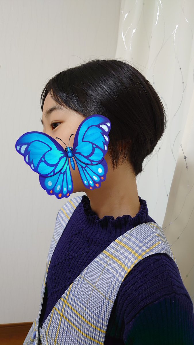 TA01DC1's tweet photo. 本日娘は美容室へ。髪のばす〜って頑張ってたのに急に短くしたくなったとバッサリ。ふたりの息子は俺がバリカンで切ってるのだが、娘は幼稚園の頃から美容室。娘に甘すぎるとよく言われるが、ええその通りですとも。 https://t.co/qUcj5LR8e5