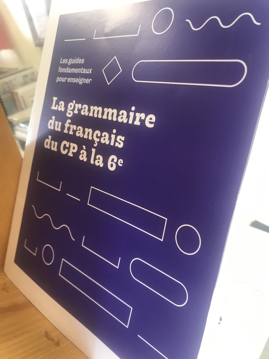 Le petit dernier qui rejoint la collection : 📖 La grammaire du français du CP à la 6eme #outiller @developpementprofessionnel ⁦<a href="/MartineHuitelec/">Martine HUITELEC #agentduchangement</a>⁩ ⁦<a href="/CPC_RFCRamsamy/">CPCRFC-IENST ANDRE</a>⁩