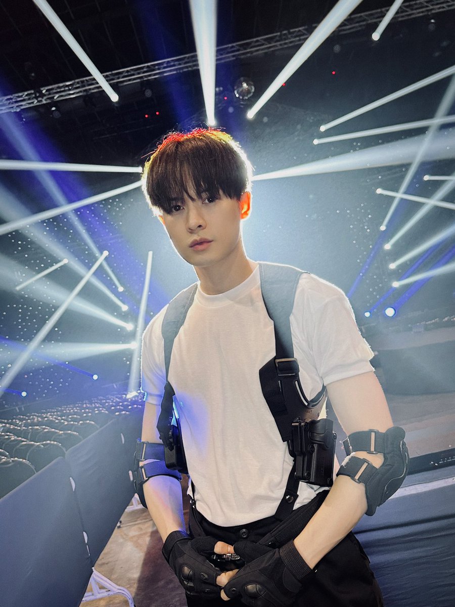 bbil1ypn's tweet photo. เอาภาพมาฝาก #star1ight 🤍 #bbil1ypn ภาพสุดท้ายคือพวกคุณ 🌌
#ลางสังหรณ์ https://t.co/Xvfcj0LvYr