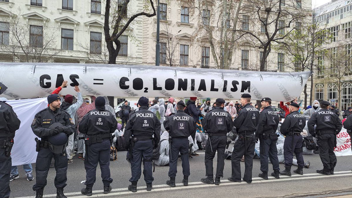 @dontgasafrica.bsky.social tweet media