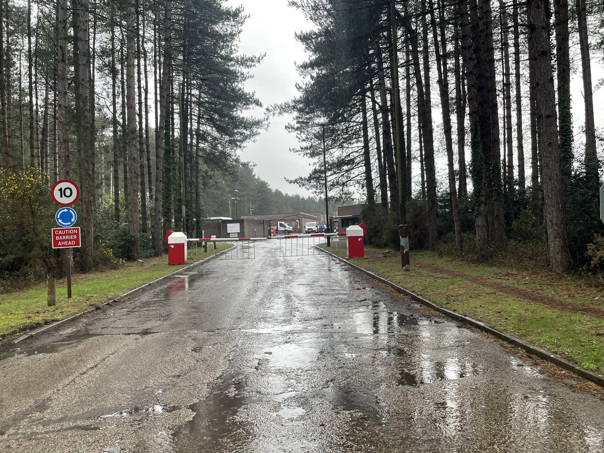 MattSimpson__'s tweet photo. Further assessments are being carried at Wytch Farm this morning as the clear up continues from yesterday’s reservoir fluid spill. Perenco say 15 per cent of the fluid leaked is oil and 85 per cent is water @Bournemouthecho https://t.co/2xg560D0qV