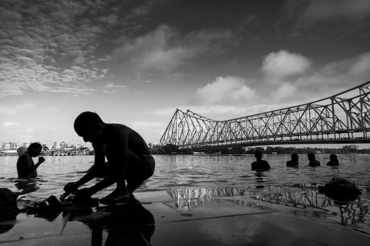 Good to see "Daily Life at Mallick Ghat", displayed at the Bangalore International Centre as part of the <a href="/TezosIAC/">TIAC</a> NFT exhibition. 

Thank You <a href="/IndiaTezos/">Tezos India</a> 
<a href="/tezos/">Tezos</a>
<a href="/BeFantasticin/">BeFantastic</a>
#FutureFantastic 
#TezosNFTGallery

🔗👇🧵