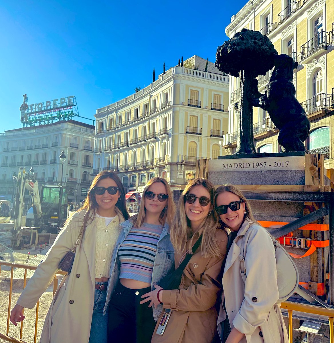 maria_ar7's tweet photo. un finde amb amigues sempre és vitamina en vena 💗💖💞💓💗💘💖💕 https://t.co/d7990DeTTh