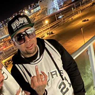WestDaSavage's tweet photo. #NewProfilePic https://t.co/Cae2qOthmB