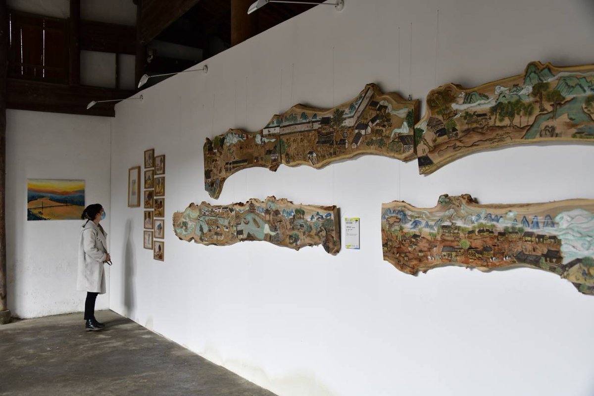 tonglutour's tweet image. The #Meirong Creative Calligraphy and Painting Exhibition awakens the aesthetics of spring. 
#Painting #SpringAesthetics
#忆江南 #富春山居在桐庐 #诗画桐庐
#China #Zhejiang #Hangzhou #Tonglu #FuchunRiver #Tourism #Travel #VisitHangzhou #Beautiful #Dakachina #AmazingChina #Tourist