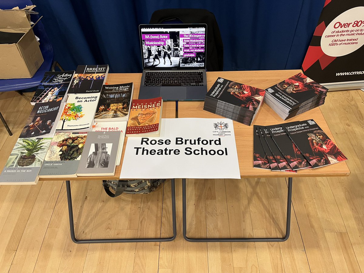 MattJCuff's tweet image. Time to spread the @rosebruford word at some schools and colleges this week! Let’s do this! @RBC_BAAM #acting #actormusician #lightingdesigner #costumedesigner #soundengineer #stagemanager #producer #designer #scenicarts