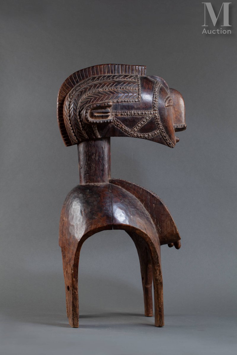 Est-ce-que la descendance d'Ansoumane de Binari bénéficie des retombées (propriété intellectuelle) de sa création, le masque #Nimba ou D'mba ?

Hommage à cet artiste, si visionnaire et si méconnu !