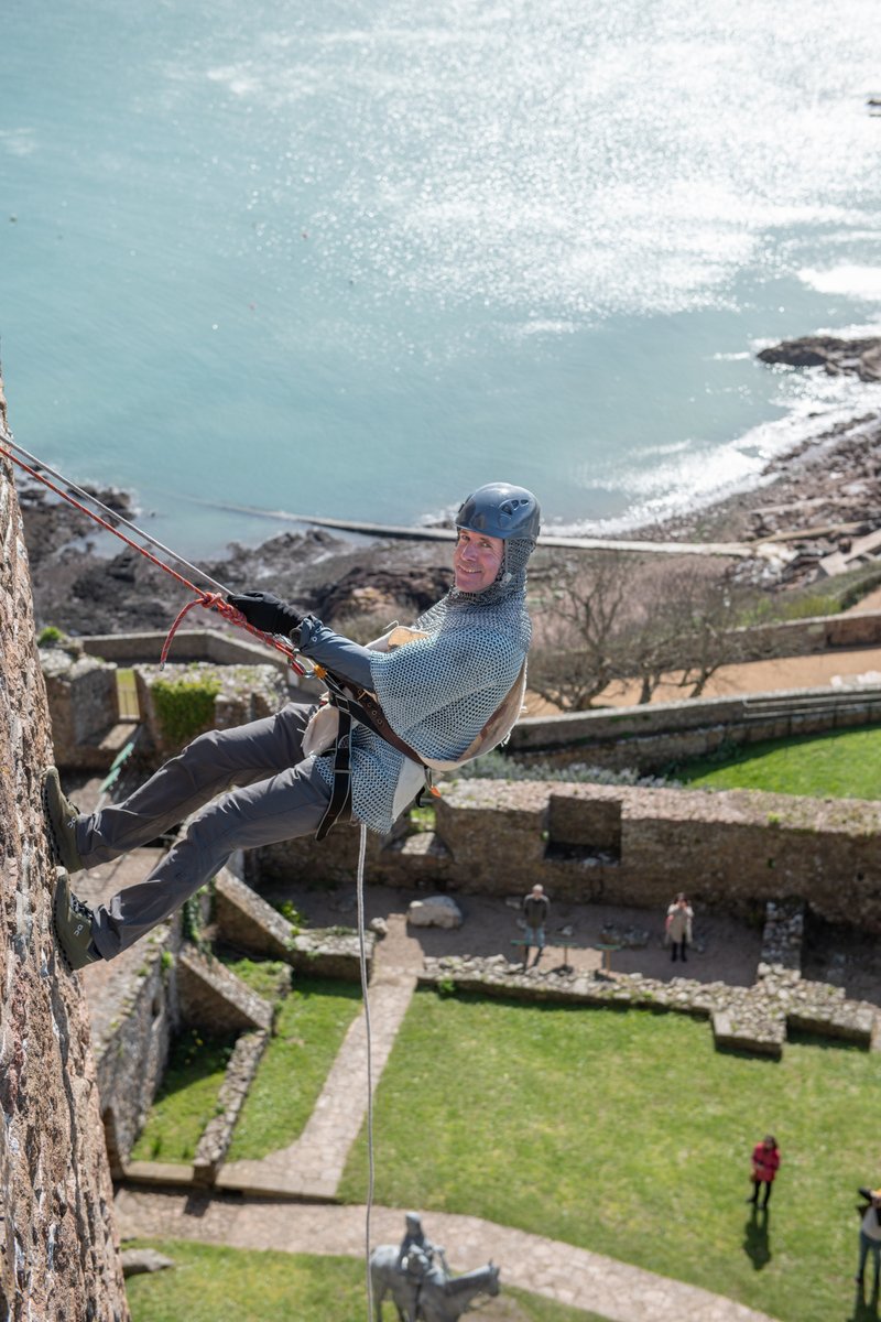 Well done to Bryce Alford smashing out the running and abseiling laps of Gorey Castle. 
- 30 ascents of Mont Orgueil Castle and the 6000 granite steps
- 5245ft of ascent
- 30 - 85ft abseils
*** All whilst wearing the 13kg ( 2 stone) of chainmail armour. ***

<a href="/HeadwayJersey/">HeadwayJersey</a>