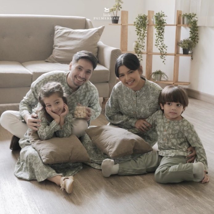 wwwallthings's tweet photo. "Little Palmerhaus - Timeless Ruffle Gamis"

⭐4.9
https://t.co/WwlMgBURHZ https://t.co/YpaBY5naHS