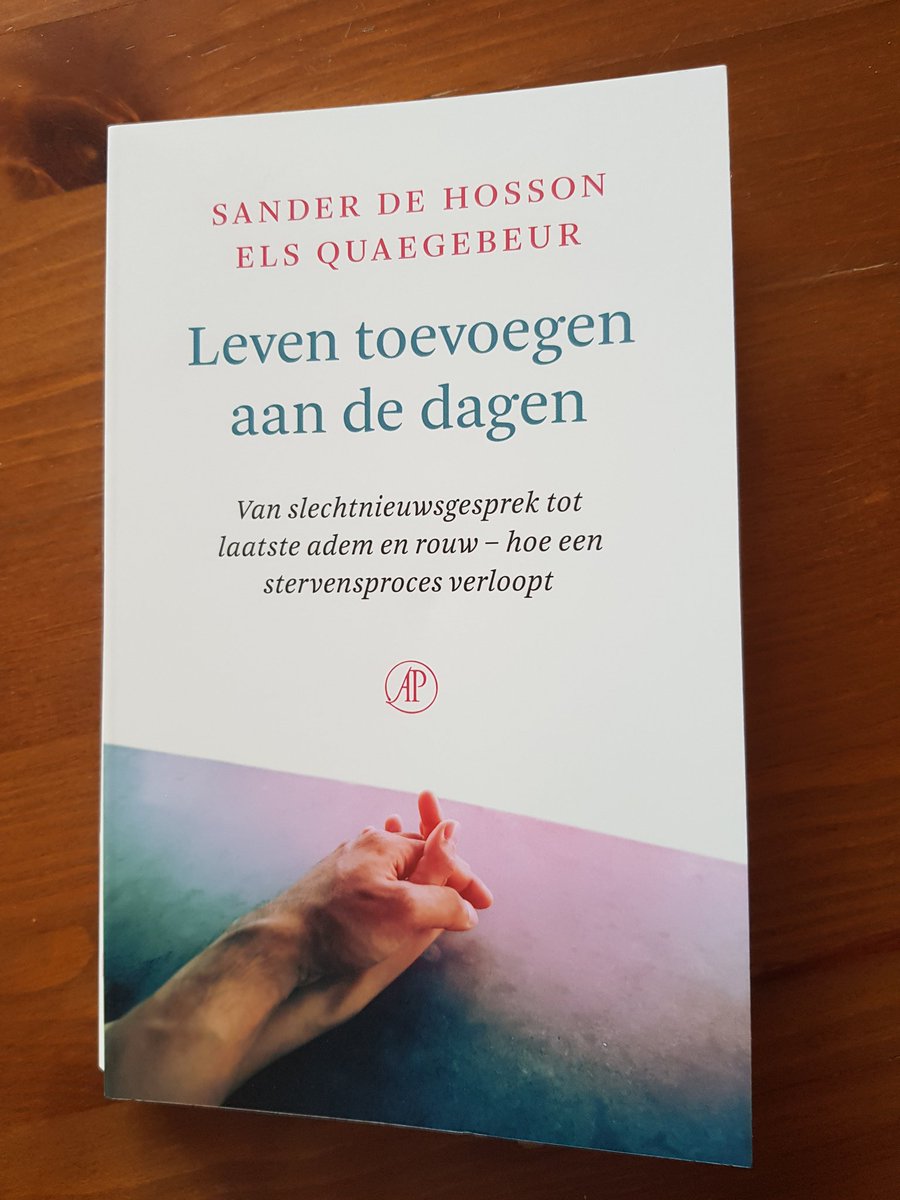 Dank je <a href="/shossontwits/">Sander de Hosson</a> het schrijven van dit boek. Dit is precies wat ik nodig had. Dit geeft rust.