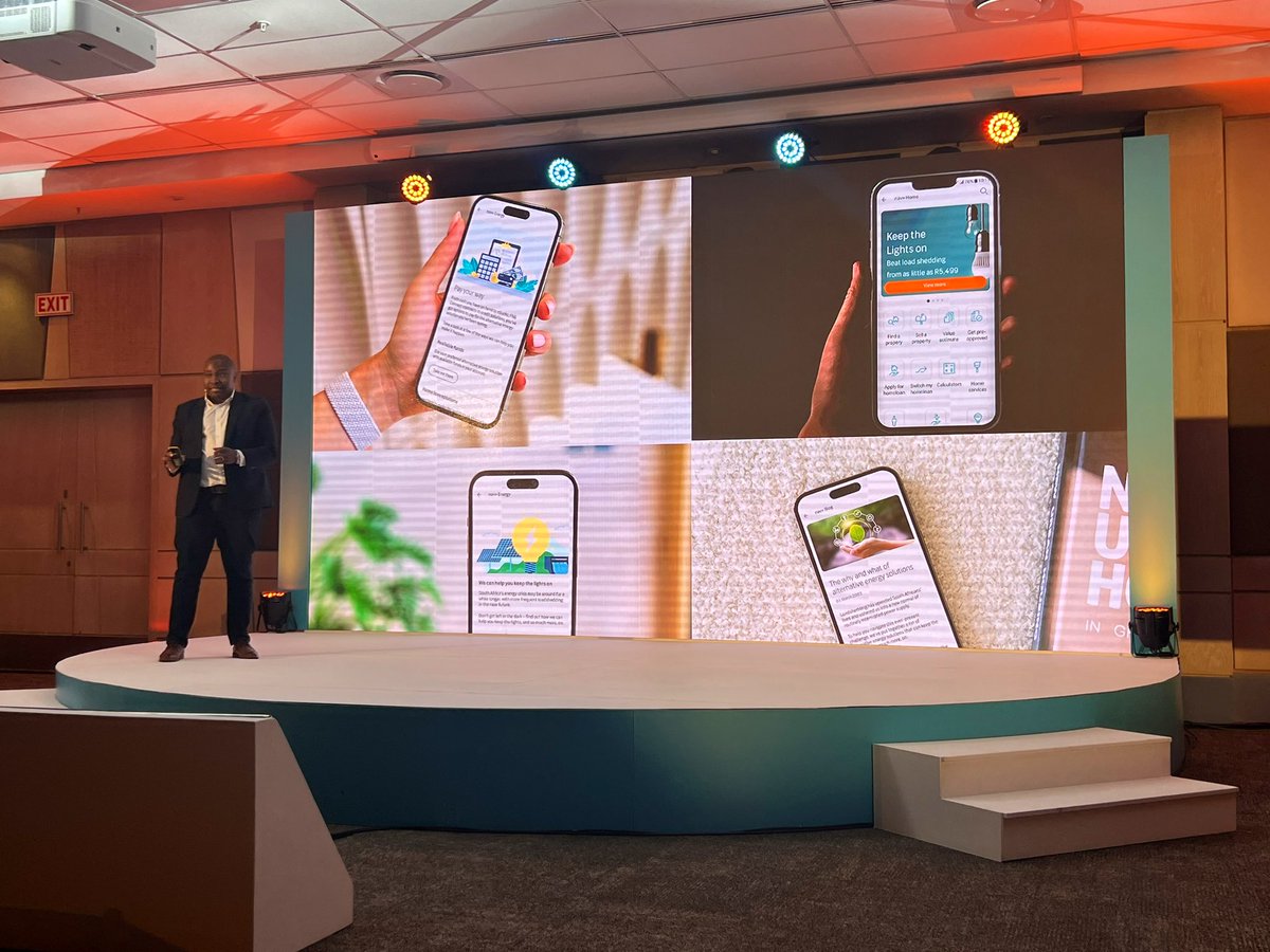 AkiAnastasiou's tweet image. Sizwe Nxedlana CEO @FNBSA on stage to launch Nav Energy solar &amp;amp; alternative energy solutions - starting from R149 per month. Customers can now access a wide range of alternative energy &amp;amp; back-up power solutions on the FNB App &amp;amp; pay over 24 months. #GetTheHelpYouNeed #Sponsored
