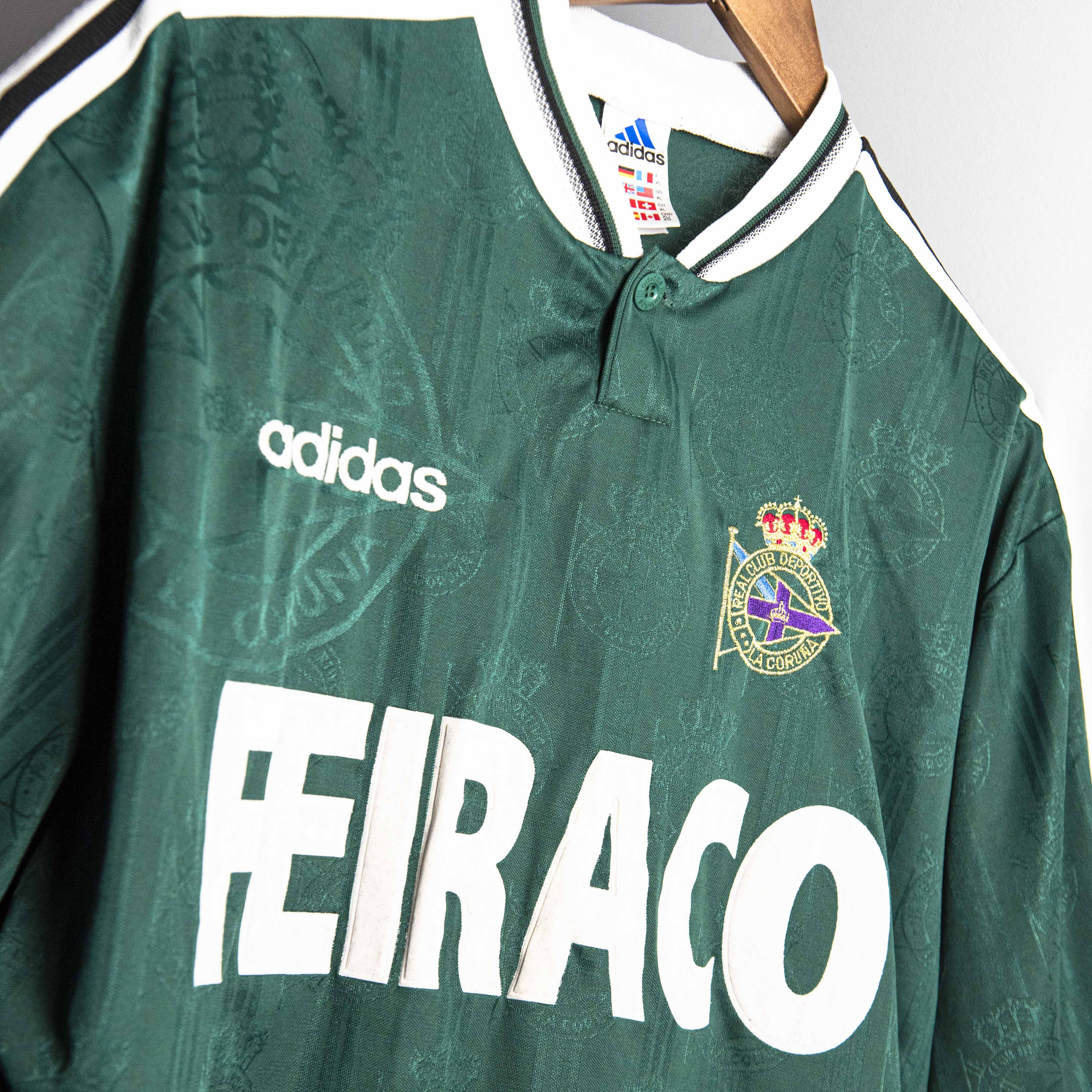 Football Shirts on Twitter: "Deportivo La Coruña 1996 Away by adidas 🇪🇸 the site on Friday 14:00 Time) in a size XL. https://t.co/9WCZtPgTYb" / Twitter