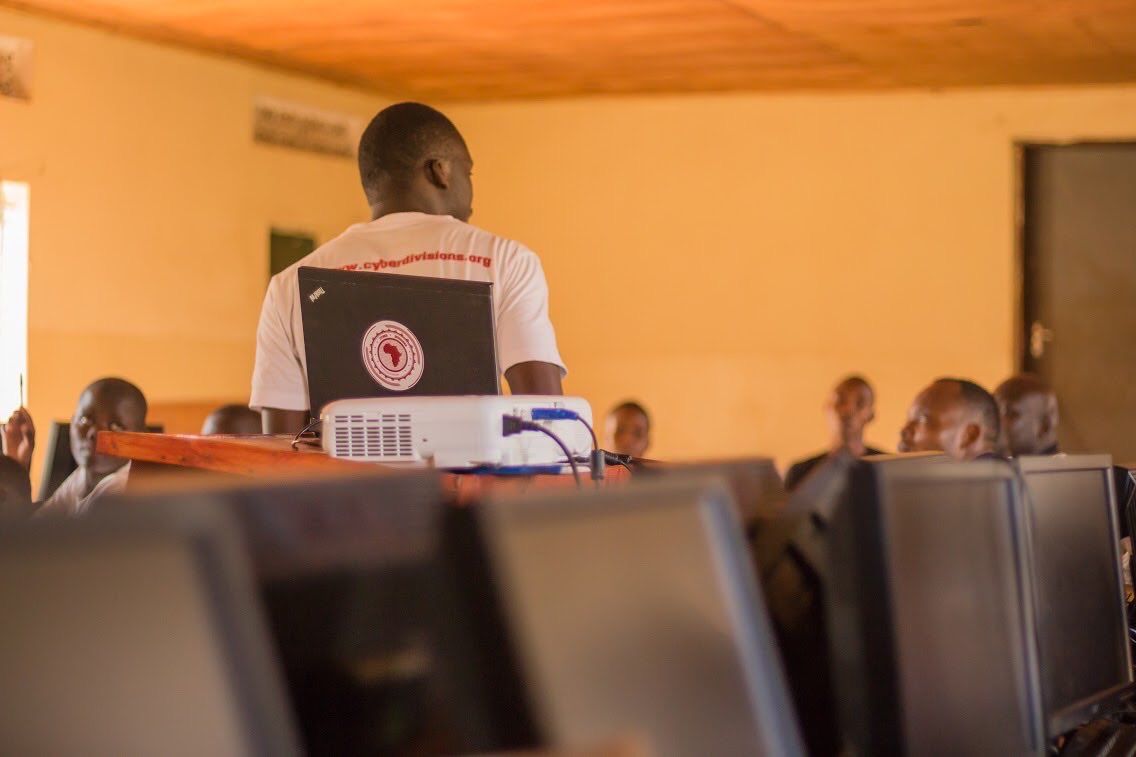 Charitycyber's tweet photo. Understanding the role of education in securing Humanity.
#Time4humanity #education #cybersecurityawareness #cybersecurityeducation #nonprofit #africa
https://t.co/1HJJT1P7Kx https://t.co/sFIaNBTEV9