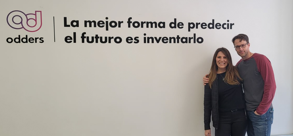 OddersLab's tweet image. Recently we received the visit of @Maxima_mrs and his husband. She&apos;s a great member of our community, lover &amp;amp; contributor to @OhShape. 🔶

We were very happy to have them here with us and to be able to show them exclusively some of the things we are working on 😉