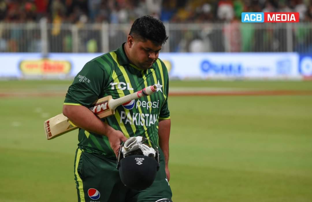 Nothing against him but to get success at the highest level you have to be fit at your best.
Only skills and being a good hard hitter will not matter if you are not fit. He hasn't improved his fitness from PSL5 to PSL8...that's the commitment level unfortunately
#PAKvAFG #cricket