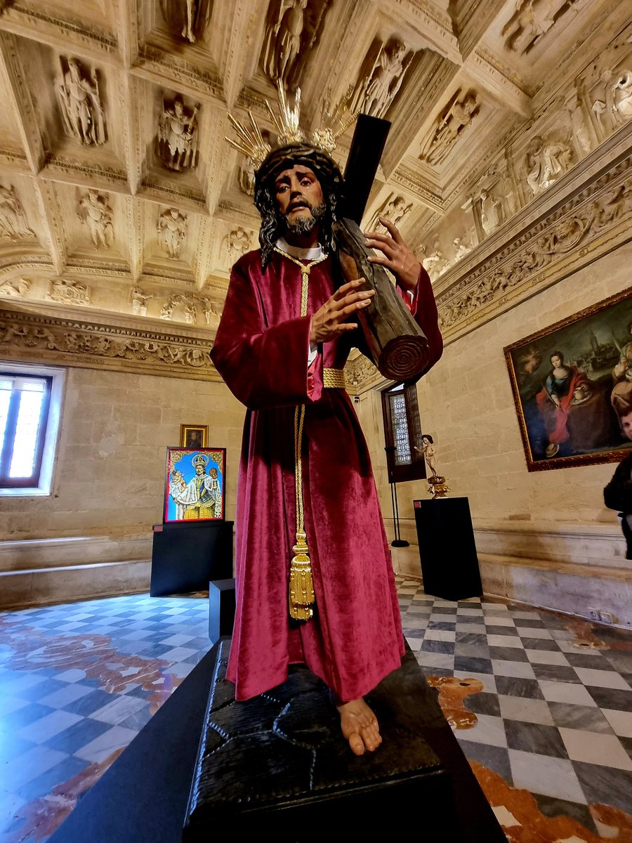 CCervantesH's tweet photo. "Sevilla Fecit-23", organizada por la Asociación Gremial Sevillana de Arte Sacro y el @Ayto_Sevilla con el objetivo de 'dar visibilidad y dar a conocer la labor de un colectivo que contribuye a la creación de la marca Sevilla.' ¡Enhorabuena @paquili1 ! #sevillafecit23 #Sevilla https://t.co/TWWnxnfMdq