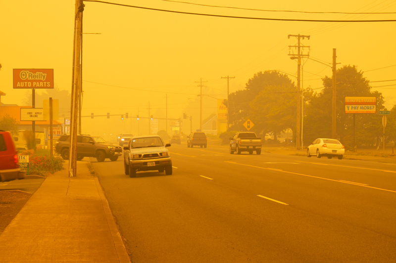 ITS_Int_News's tweet photo. 🔥 🚦 In the event of wildfires, your traffic lights need back-up, says @WS_Traffic 

👀 👉 https://t.co/rUToq7quWM https://t.co/A0suLxFbQQ