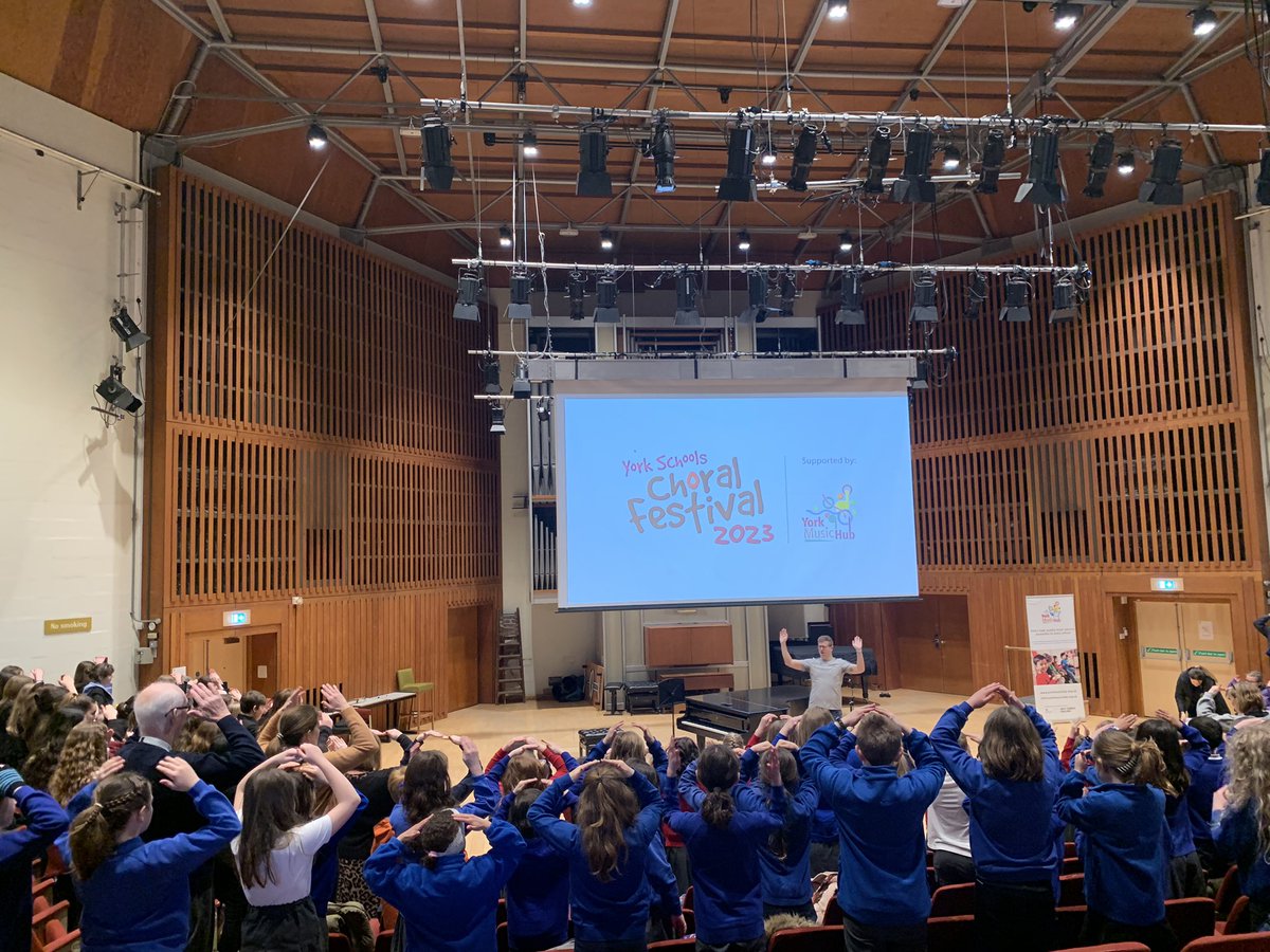 The York Schools Choral Festival is beginning! Schools are slowly making their way in 😁 <a href="/AHSArtsAward/">AHSArts&Culture</a>