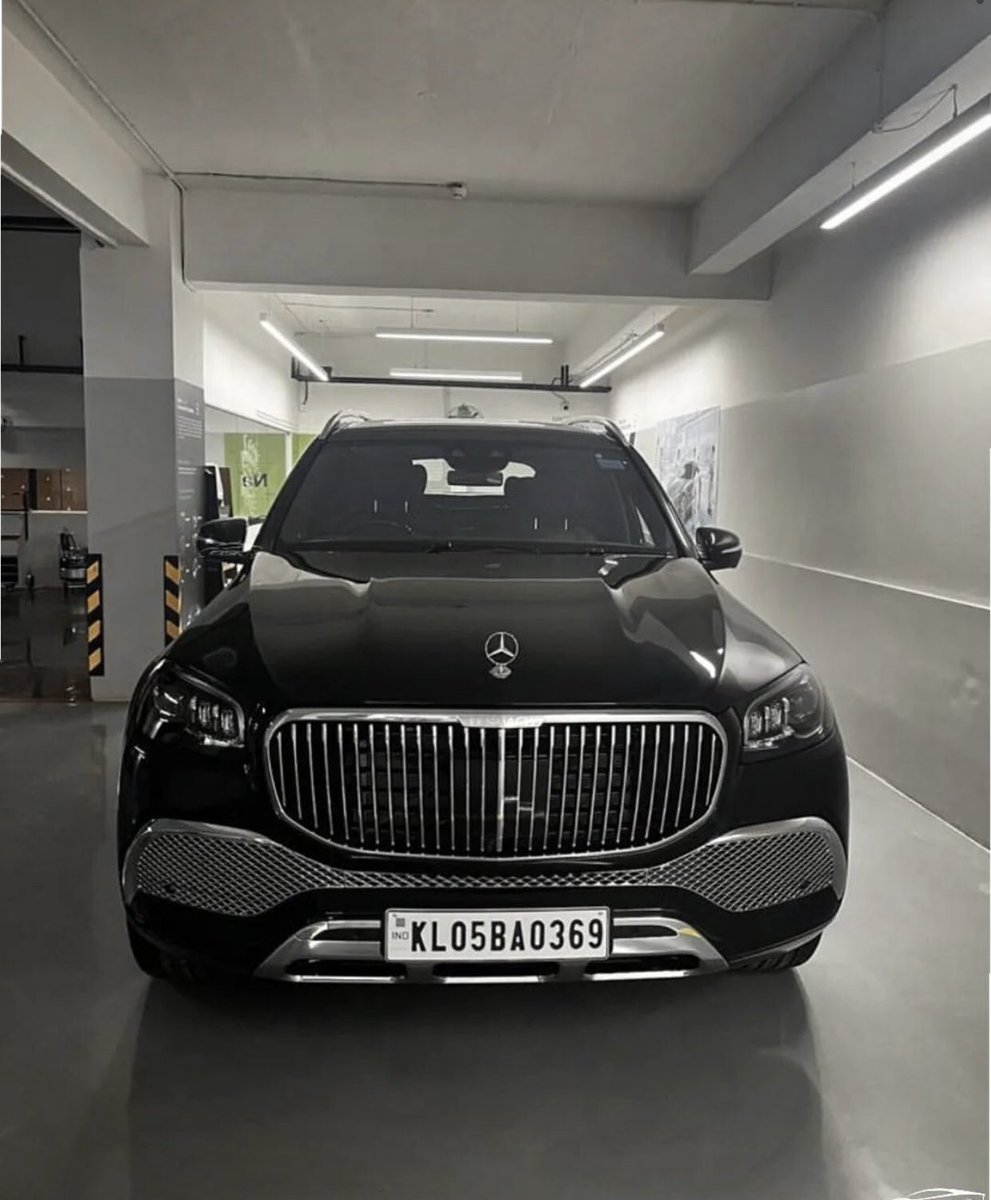 ijunaidashraf's tweet photo. Latest addition to #369Garage 🔥
Mercedes GLS600 Maybach 🚙
#Mammootty #DulquerSalmaan https://t.co/U1lqTSqKfY