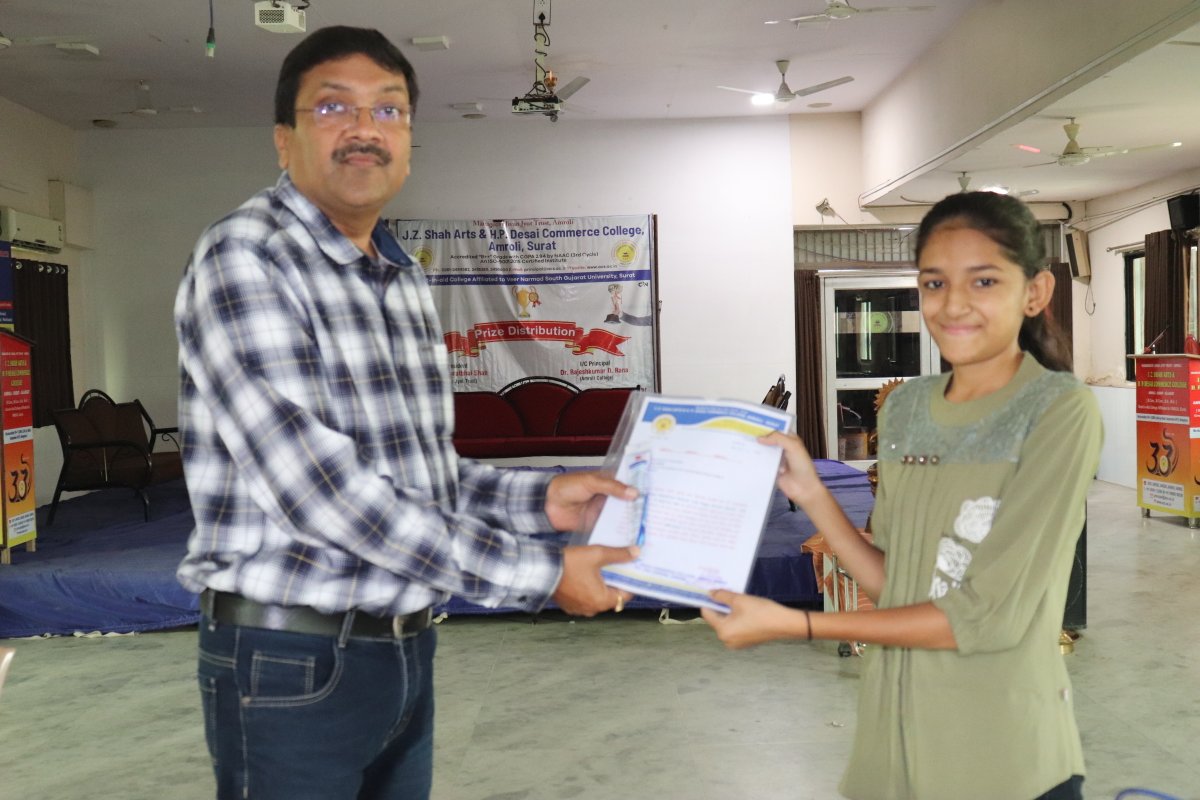 amroli10's tweet photo. Top – 5 Students In Internal Evaluation 
https://t.co/3pAVmAKRCz  Sem - II  Division - IV
Academic Year 2023
#amroli #amrolicollege #bestcollege #topcollege #jzshah #hpdesai #top5 #top5students #internalevaluation #semII #academicyear2023 https://t.co/BV34QXv0Yr