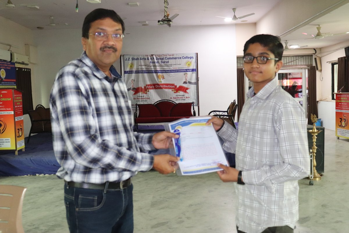 amroli10's tweet photo. Top – 5 Students In Internal Evaluation 
https://t.co/3pAVmAKRCz  Sem - II  Division - IV
Academic Year 2023
#amroli #amrolicollege #bestcollege #topcollege #jzshah #hpdesai #top5 #top5students #internalevaluation #semII #academicyear2023 https://t.co/BV34QXv0Yr