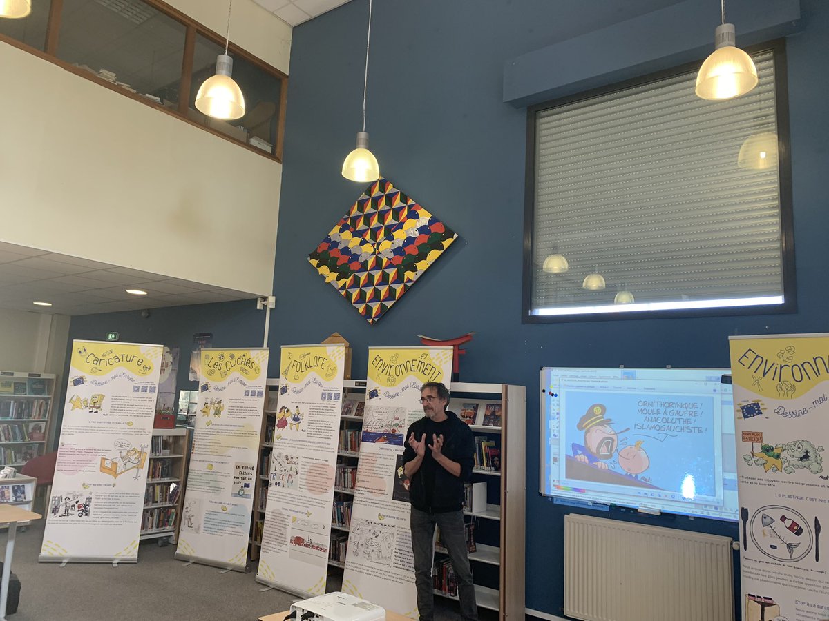#SPME2023 Intervention de Red ! Sur le collège Henri Wallon pour le projet #egalitefillesgarcons Création d’une exposition augmentée avec des dessins de presse <a href="/clemi_nice/">CLEMI Nice</a>