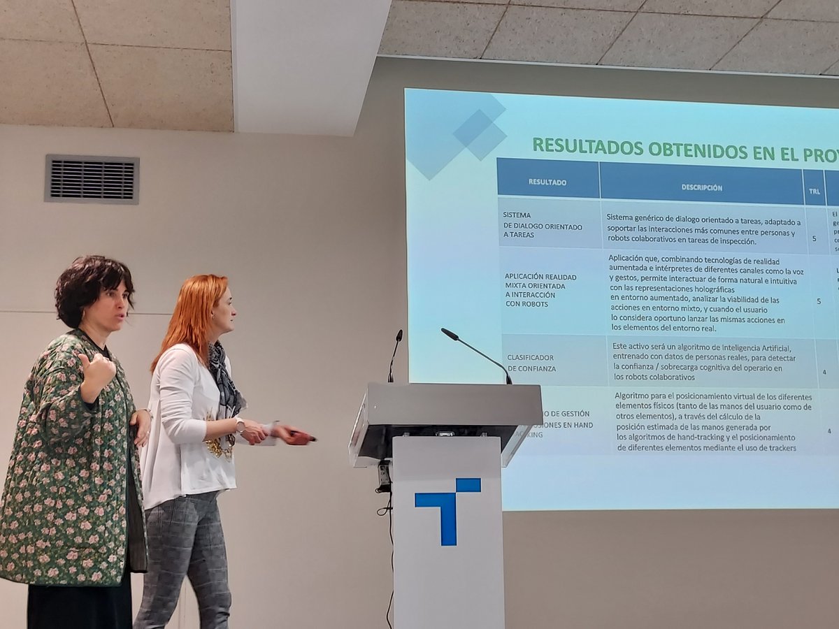 diazdezugazua's tweet photo. La mejor prueba en tecnología aplicada... la demostración! Reunión de contraste con las empresas @iruna_tecnologi  @FagorAutomation @RpkCoop en la recta final de #COGILE ¡GRACIAS! - Tecnologías de apoyo al trabajador 4.0 para su formación y trabajo.  Proyecto #Elkartek https://t.co/3pNgRvvnOr