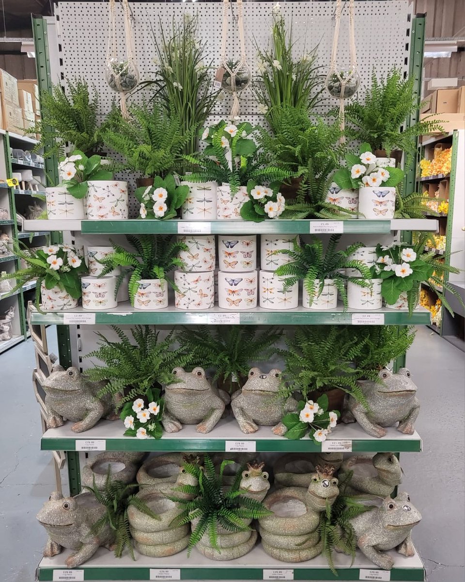 Here at Country Baskets, we've got everything you need to get your garden ready from furniture sets to plant pots. Give us a visit at one of our 5 nationwide stores or view the product range online 🪴

Shop online - countrybaskets.co.uk/garden/