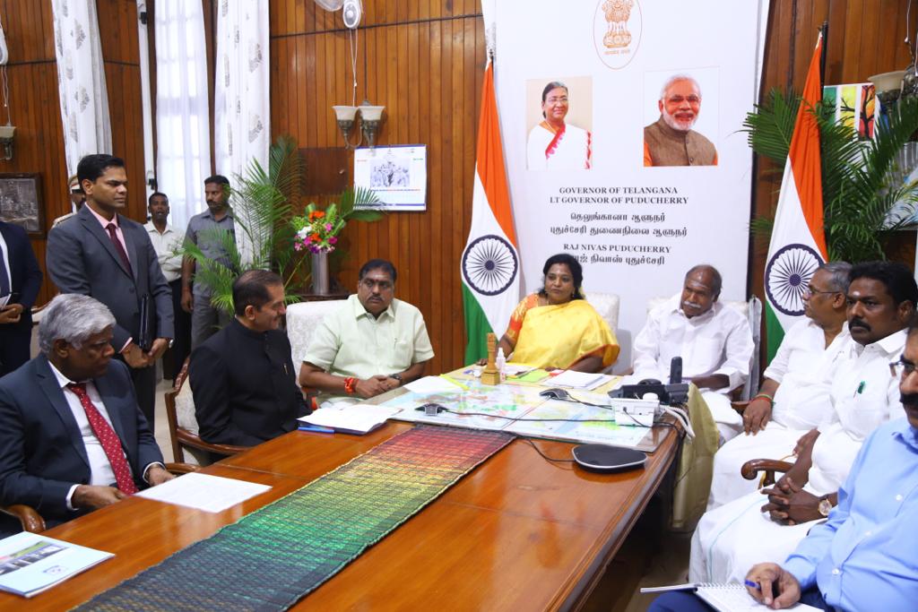 Expressing her appreciation and support for the #Puducherry campus of #RRU. Hon'ble @LGov_Puducherry thanked the Hon'ble PM @narendramodi and Hon'ble HM @AmitShah for creating #RRU to help #India in all aspects of security and policing