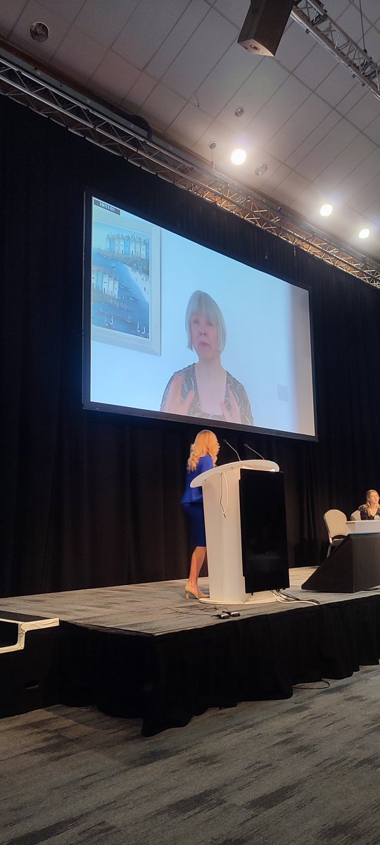 TheVenusMadden's tweet photo. As always, what a job to hear from our FABULOUS @BeverleyHarden encouraging us to reach out and see opportunities differently

'Never lose sight of yourself'

@MidlandsAhps 
@MarriottHelen
@victoria_appa

#MidsAHPConference
#Connections
#StrategicDirections
#TransferrableSkills https://t.co/Am3YIxRhys