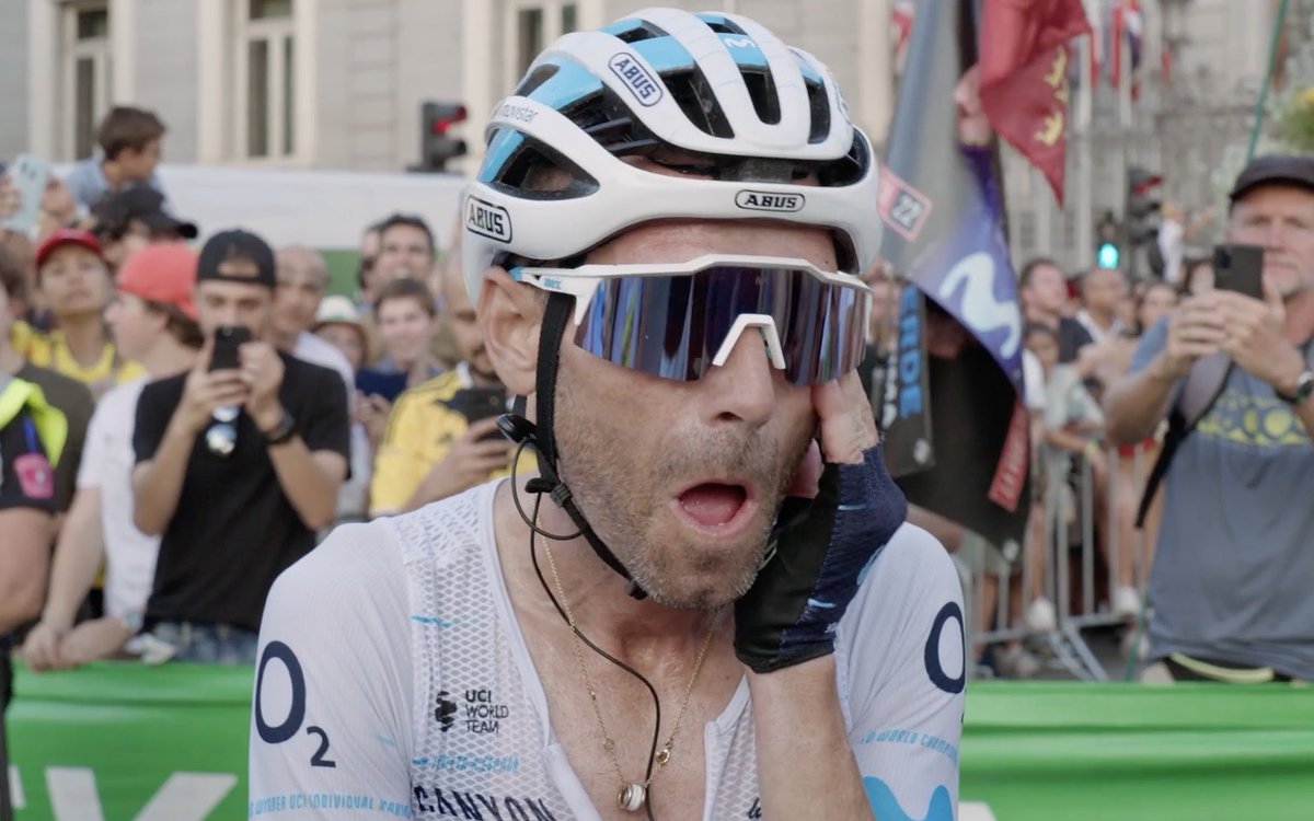 J@d€r 😭😭😭💙🚀

Aún hoy nos sentimos como si nos hubiesen arrancado una parte de nuestras vidas.

#ElDíaMenosPensado | <a href="/alejanvalverde/">Alejandro Valverde</a> | <a href="/lavuelta/">La Vuelta</a>