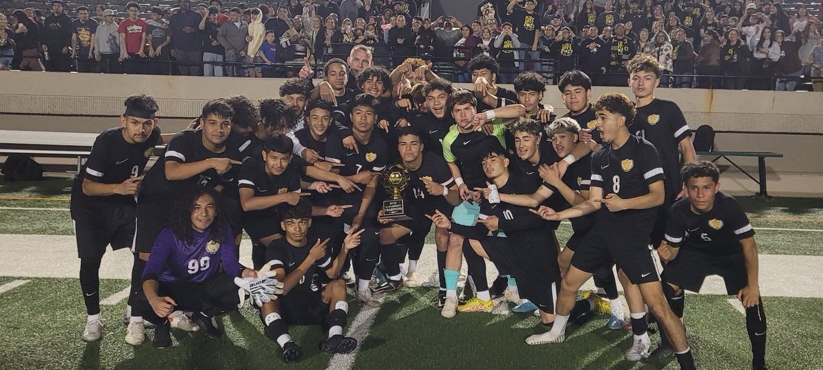 IrvingISD's tweet photo. Congratulations 🎉🙌 to our boys soccer teams for advancing to the area playoffs! Cheer them on 👇: 

⚽️@IHSTigersSoccer vs. McKinney Boyd
📅March 28 @ 7:30 PM
📍McKinney ISD Stadium

⚽️@VikingSoccer01 vs. Allen
📅March 28 @ 7:30 PM
📍Neil Wilson Stadium (Flower Mound) https://t.co/TYm2wX90sk