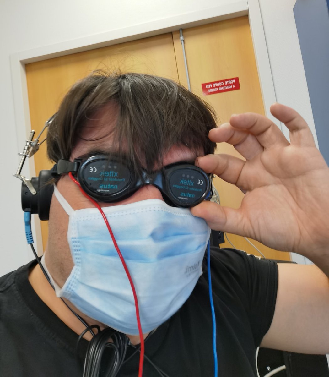 AmbrosiXavier's tweet photo. Fouiller le laboratoire d'explo🕵️‍♂️ pour retrouver quelques vieilles  reliques 🤠
#SuchaGoodDay #EvokedPotential
#neurophysiology https://t.co/shC48siRTK