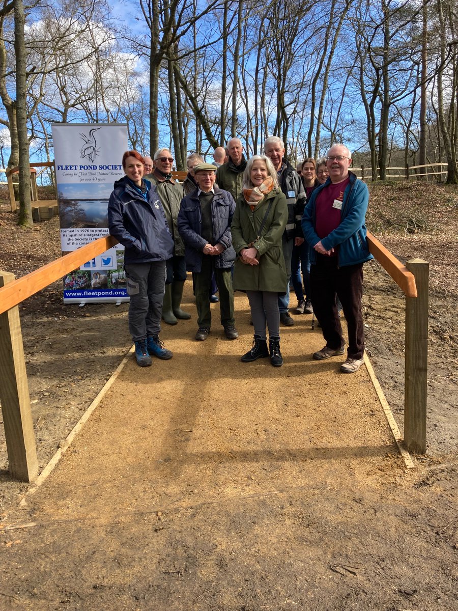 FleetPondSoc's tweet photo. It was a beautiful morning for the official opening of Patsy's Path this morning. Thank you so much to Patsy's friend, Jane Read, who came along and did the honours this morning.
For full details read here: https://t.co/ERd6EZZdkv
#Hartgreenspaces https://t.co/rnmyBeBjbQ