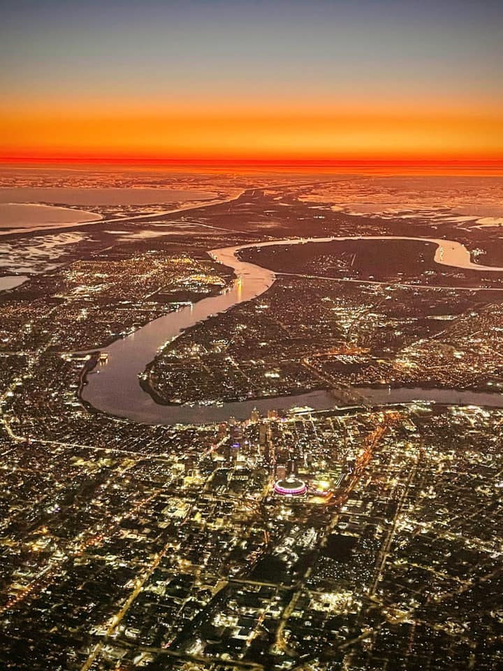flyneworleans's tweet photo. You'll never see anything else quite like it. 
📸: Ben Buisson https://t.co/ScjkIMe4vC