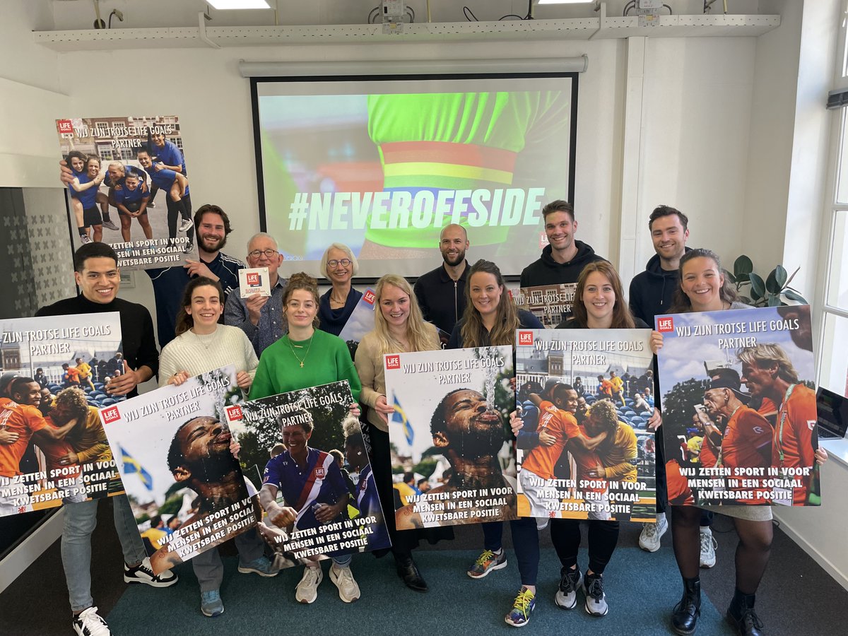 Yesss, 12 nieuwe Life Goals Coördinatoren hebben hun opleidingstraject succesvol afgesloten. Zij gaan nu van start met hun eigen sportprojecten voor mensen in een sociaal kwetsbare positie.
#neveroffside