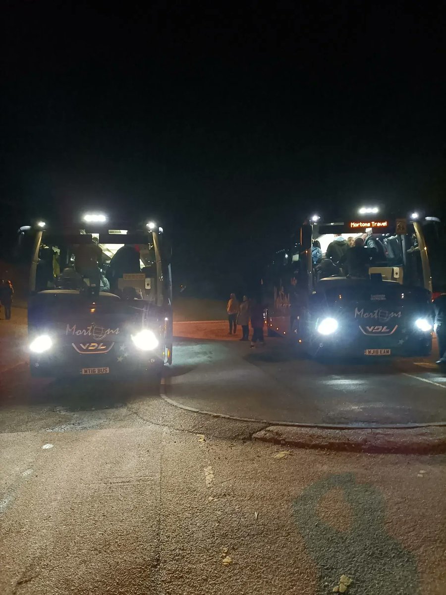 🌎 🔵 ⚪🔴 Team SUA in Paris! 🔵 ⚪🔴   🌎 

 And they're off. 

95 members of TeamSUA safely on their journey to Paris. 

We will keep you posted with their progress and pictures along the way. #TeamSUA