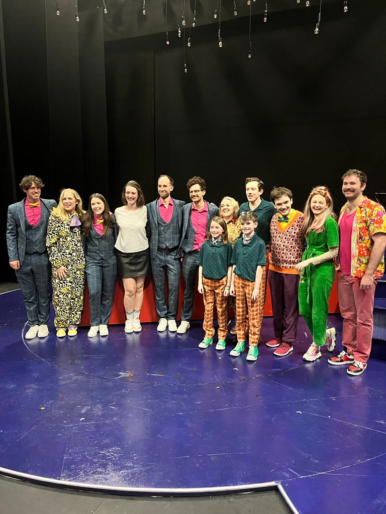 GoldInTheWater tweet media