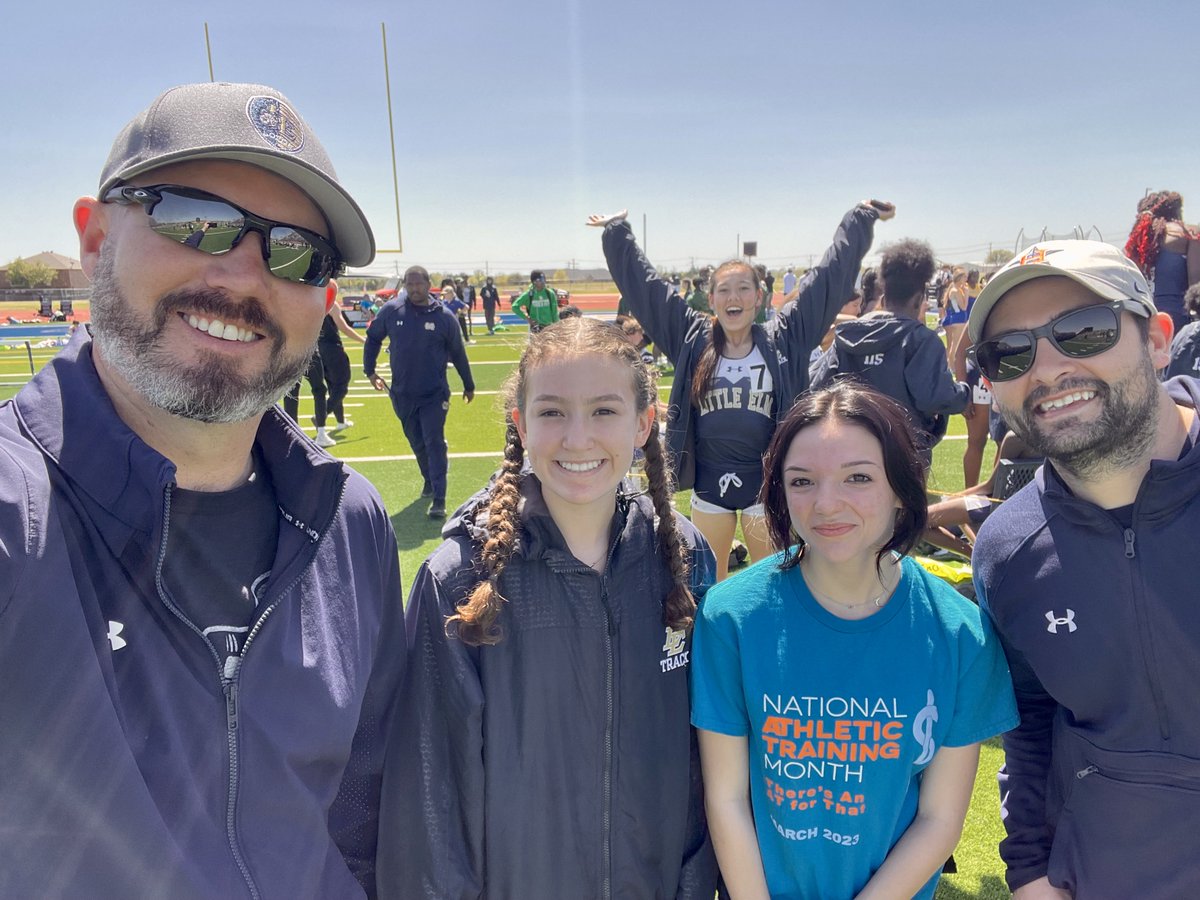 Multi Sport athletes🤘🏼Great to see ya’ll compete this weekend! Missed a pic with Daryn and Nolen last week, but we see you! #FMG <a href="/LEISDAthletics/">LEISD Athletics</a> <a href="/leisd/">Little Elm ISD</a> <a href="/LittleElmHS/">Little Elm HS</a>