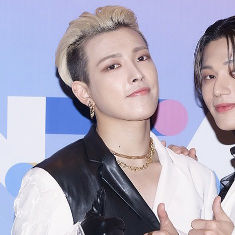 timeto_KHJ's tweet photo. 210327 @ KCON_official Twitter

#에이티즈 #ATEEZ #홍중 #hongjoong https://t.co/bc51tOqwjW