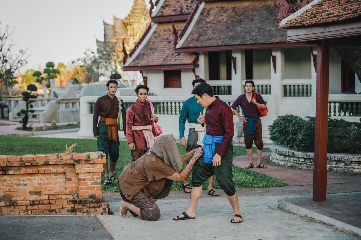 SonixBoom2013's tweet photo. บททดสอบหัวใจคนเป็นหมอ #หมอหลวงep2 https://t.co/VbhJTJWNeZ