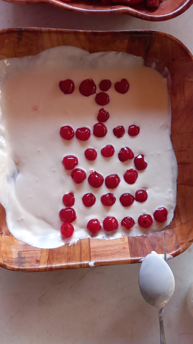 Lizzy171090's tweet photo. Hasta postre hizo 🥰 (si voltean la imagen encontrarán un mensaje oculto) https://t.co/iYyjny0OEA