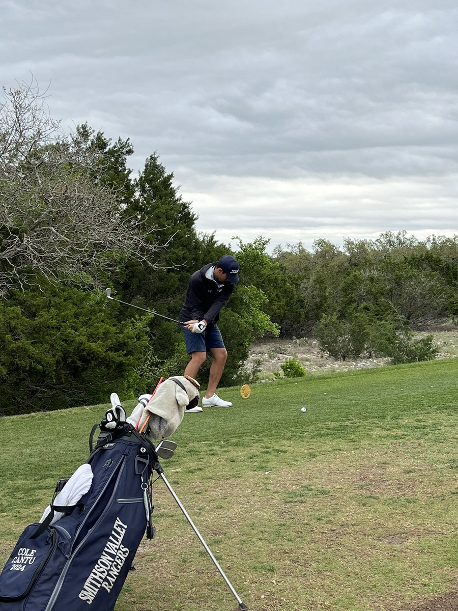 Marshakh10's tweet photo. And they are off!! District 26-5A golf tournament Day 1! @BMar1842 @cisdnews @DrChapmanCISD https://t.co/RzvQEfMTNI
