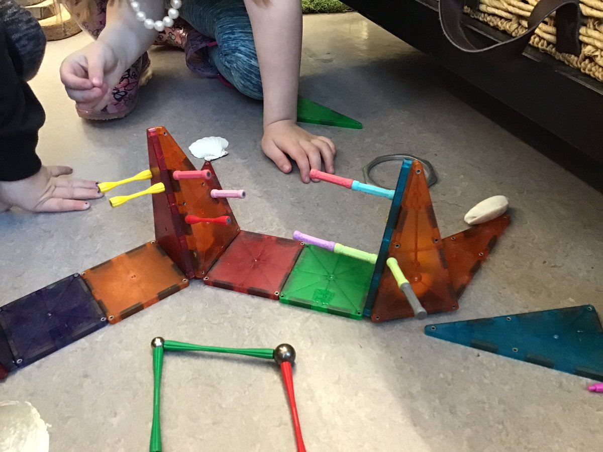 JBrentECE's tweet image. Great interest in magnet tile lands and habitats today. Cat homes, magic shell land with traps and diamonds. Spot the #mathchat &amp;amp; #sciencechat